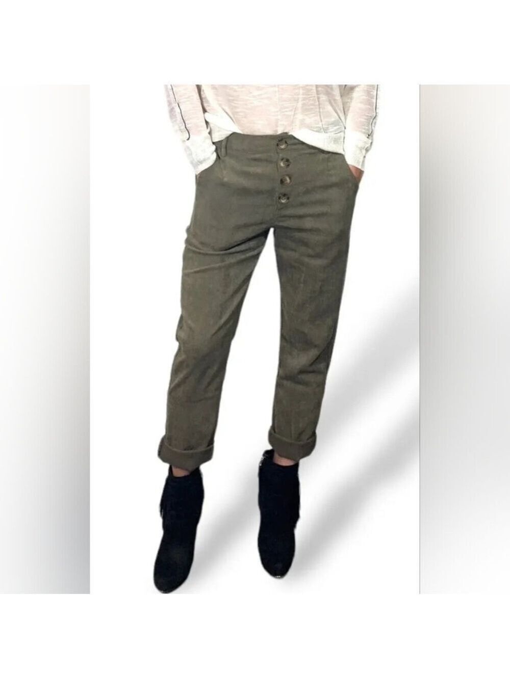UNIQ Olive Corduroy Pants Button Fly High Rise Straight Leg Small - New With Tag